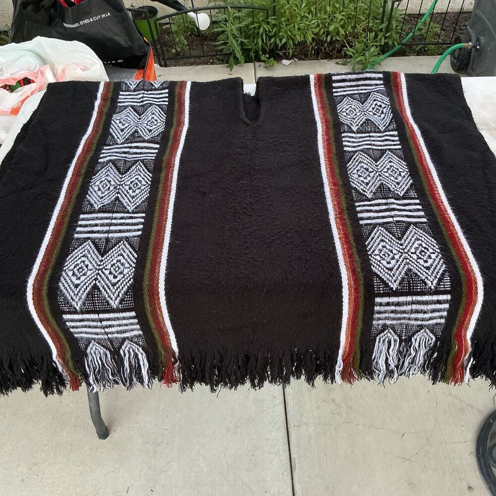 Southwestern Wool Blend Poncho Blanket Wrap Black White Red Fringe Boho 45x72
